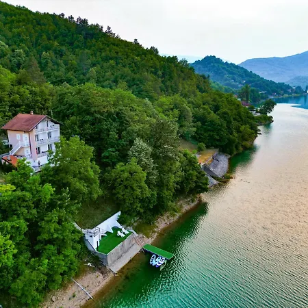 Golden House